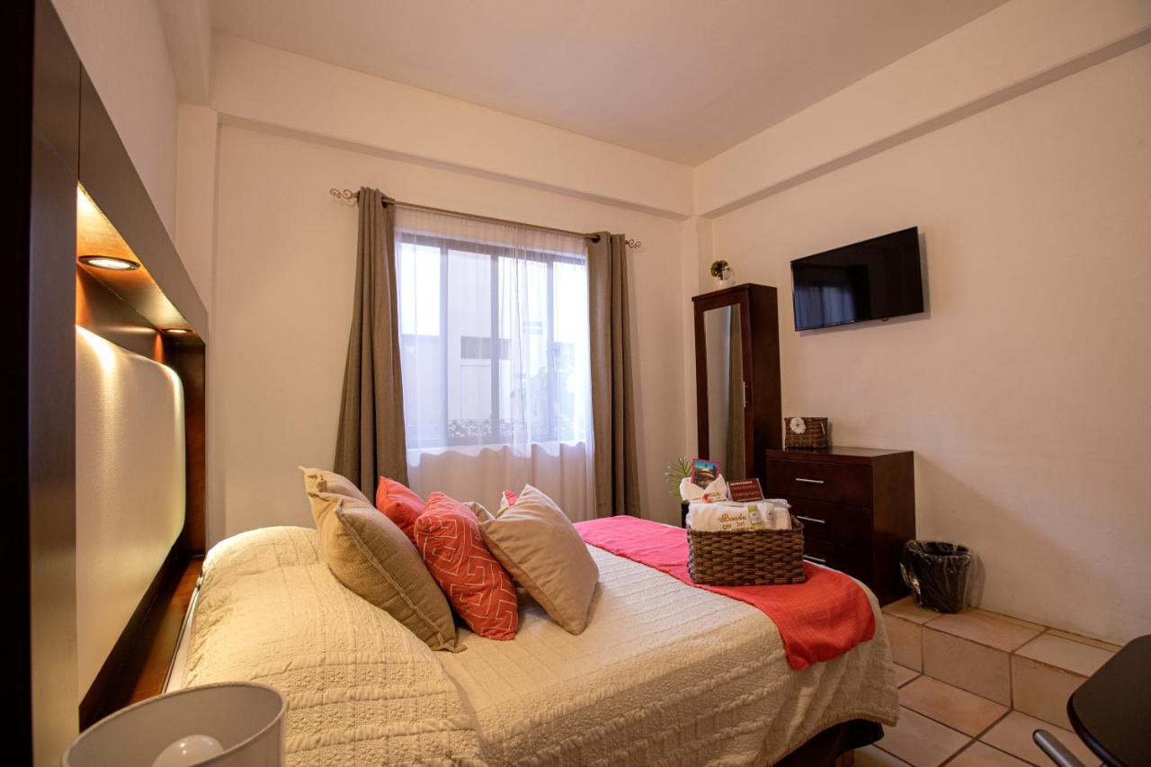Hotel Posada Del Carmen سان لويس بوتوسي المظهر الخارجي الصورة